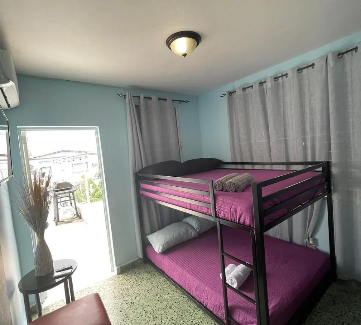 Ferienhaus 8Br 6Ba Remodeled 6 Units Central Location, Near Beach And Restaurants San Juan