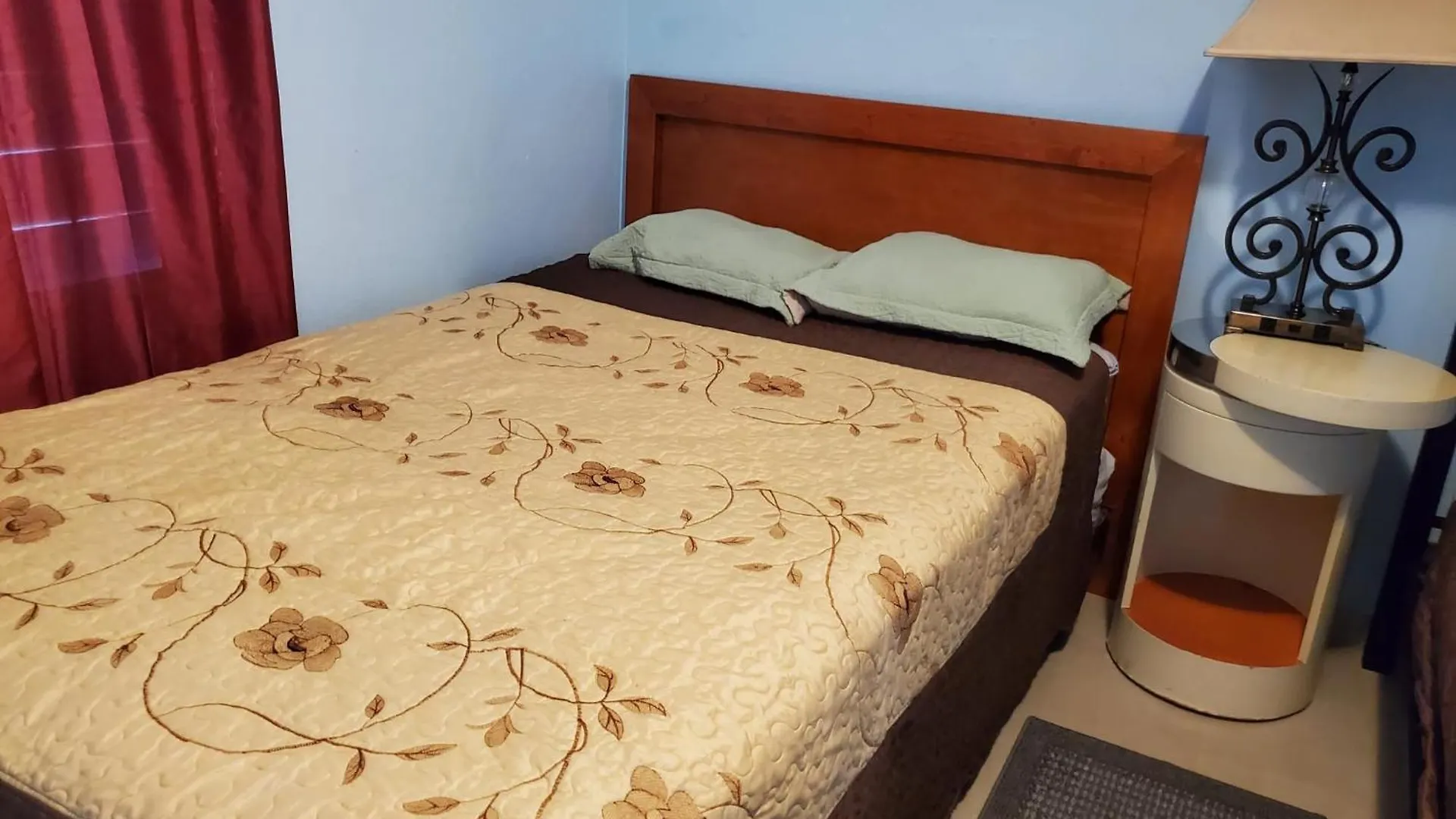 Ferienhaus 8Br 6Ba Remodeled 6 Units Central Location, Near Beach And Restaurants San Juan