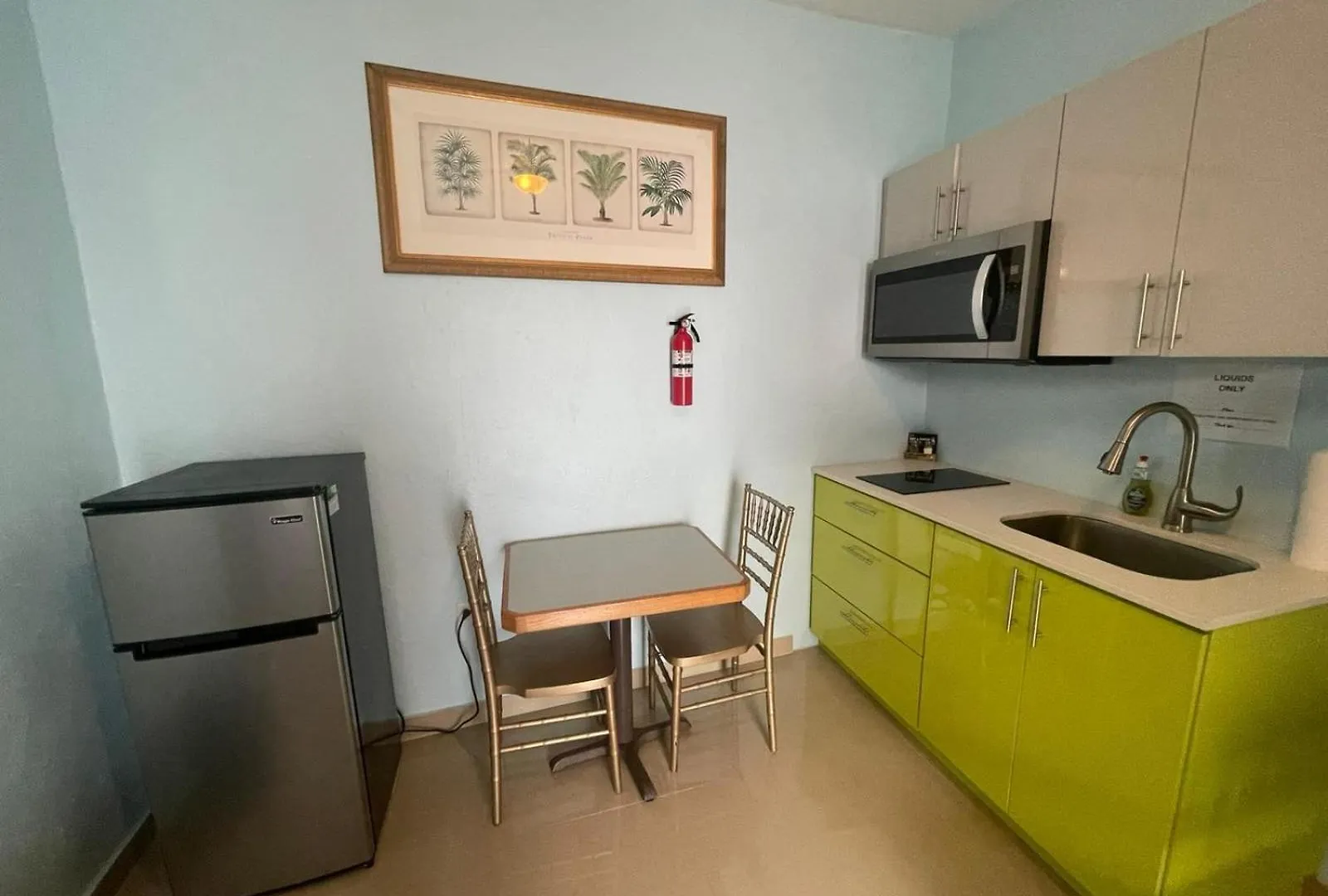 8Br 6Ba Remodeled 6 Units Central Location, Near Beach And Restaurants San Juan Puerto Rico