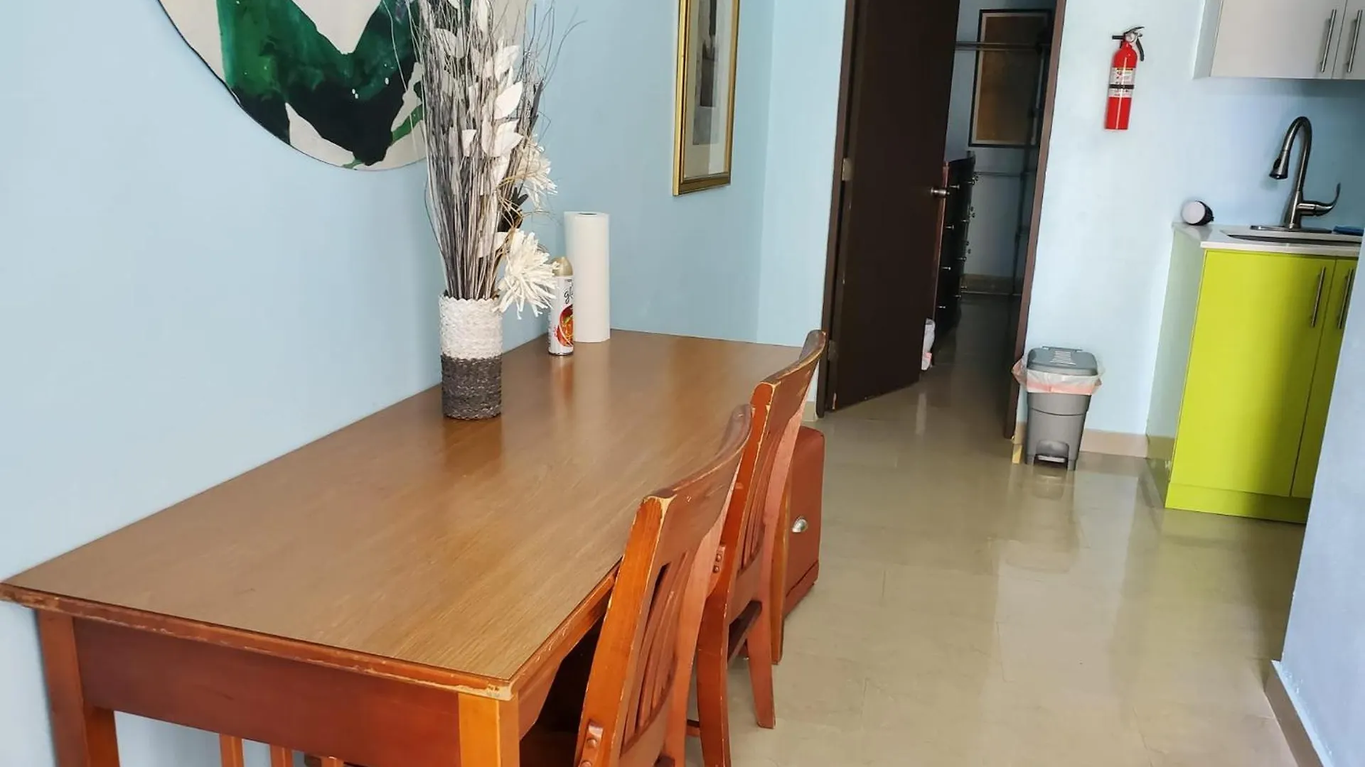 8Br 6Ba Remodeled 6 Units Central Location, Near Beach And Restaurants San Juan Ferienhaus