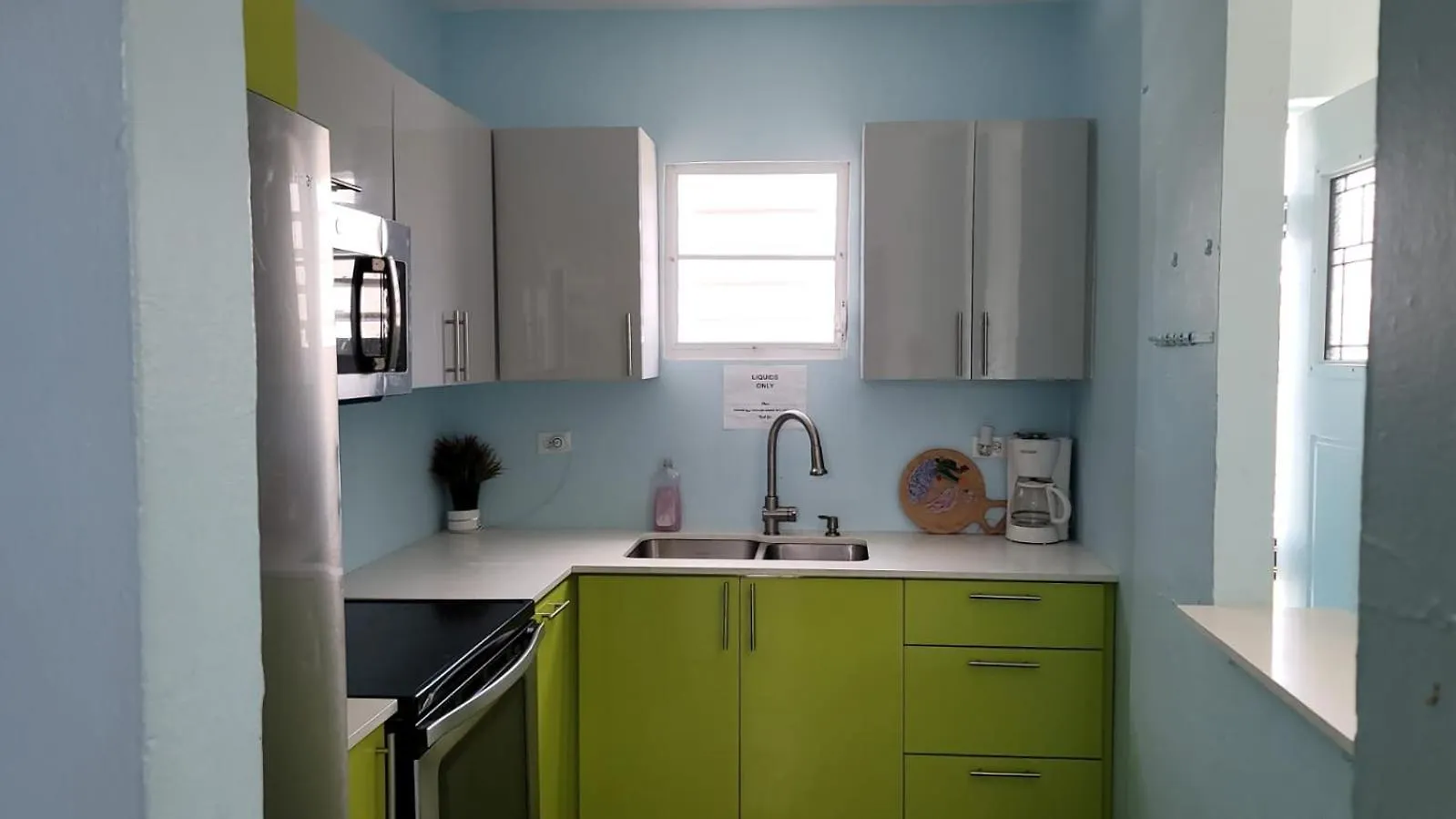 8Br 6Ba Remodeled 6 Units Central Location, Near Beach And Restaurants San Juan 0*,